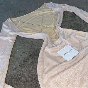 Long sleeve mini backless dress